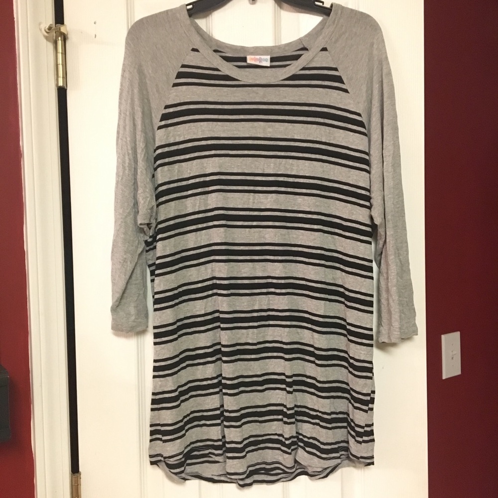 Lularoe Randy Raglan Gray/Black Stripe, Size XL